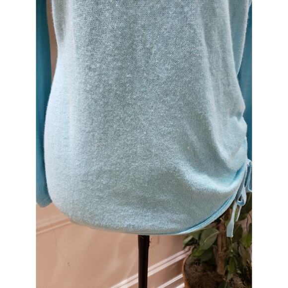 Chico's Women's Blue Solid Ramie Casual Round Neck Long Sleeve Sweater Size 1/M - Picture 3 of 12